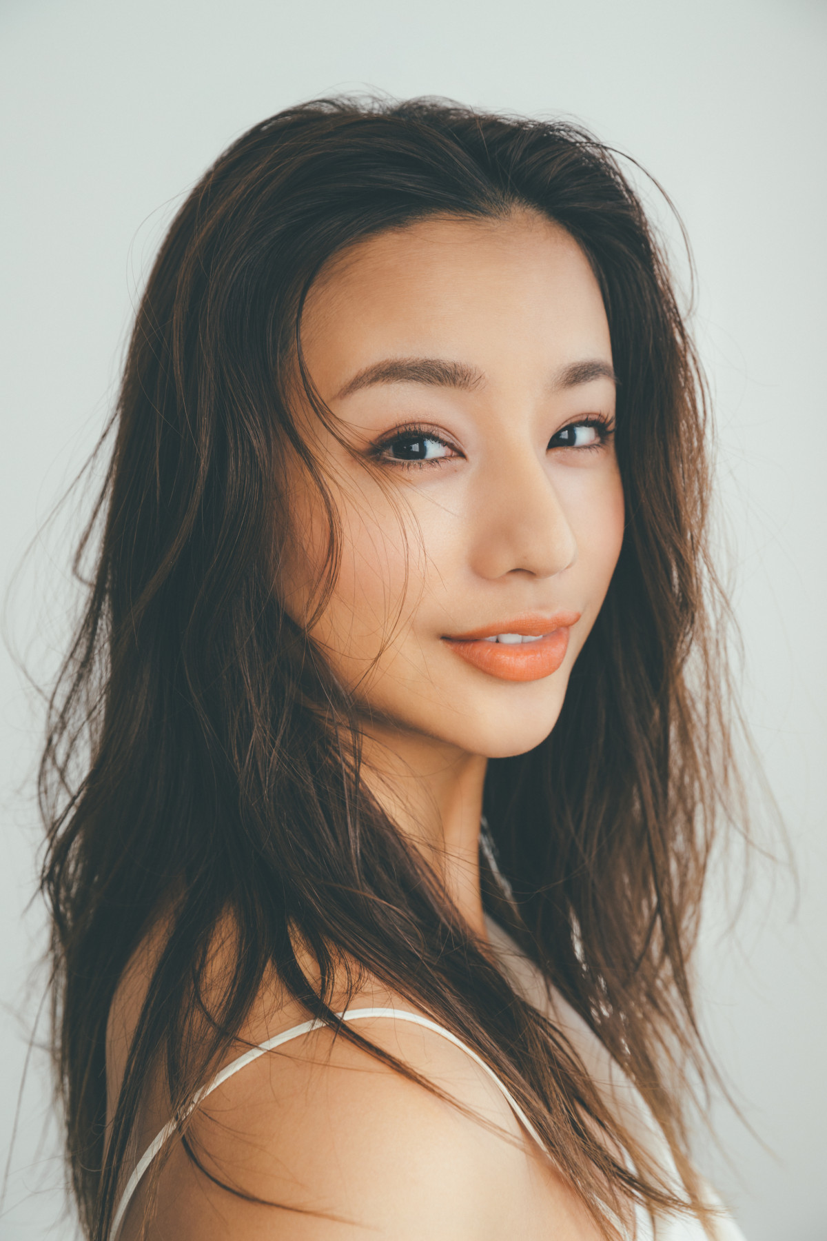 金曜ナイトドラマ『奪い愛、真夏』出演の高橋メアリージュンが所属するエイジアプロモーションが新人を募集「夏の特別オーディション2025」