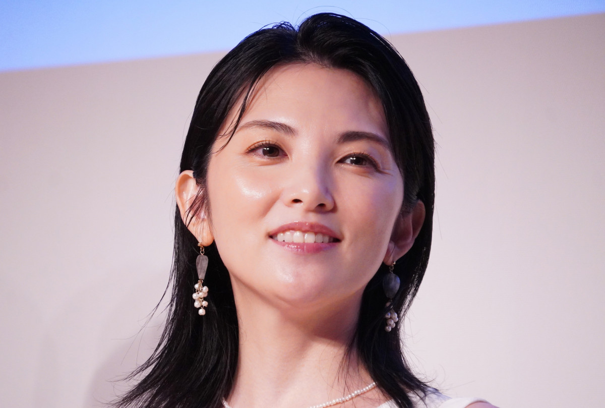 田中麗奈、戦地へ赴く艦長の妻役「普通がいいなって言葉が身に沁みました」　若き水雷員役・奥平大兼を絶賛