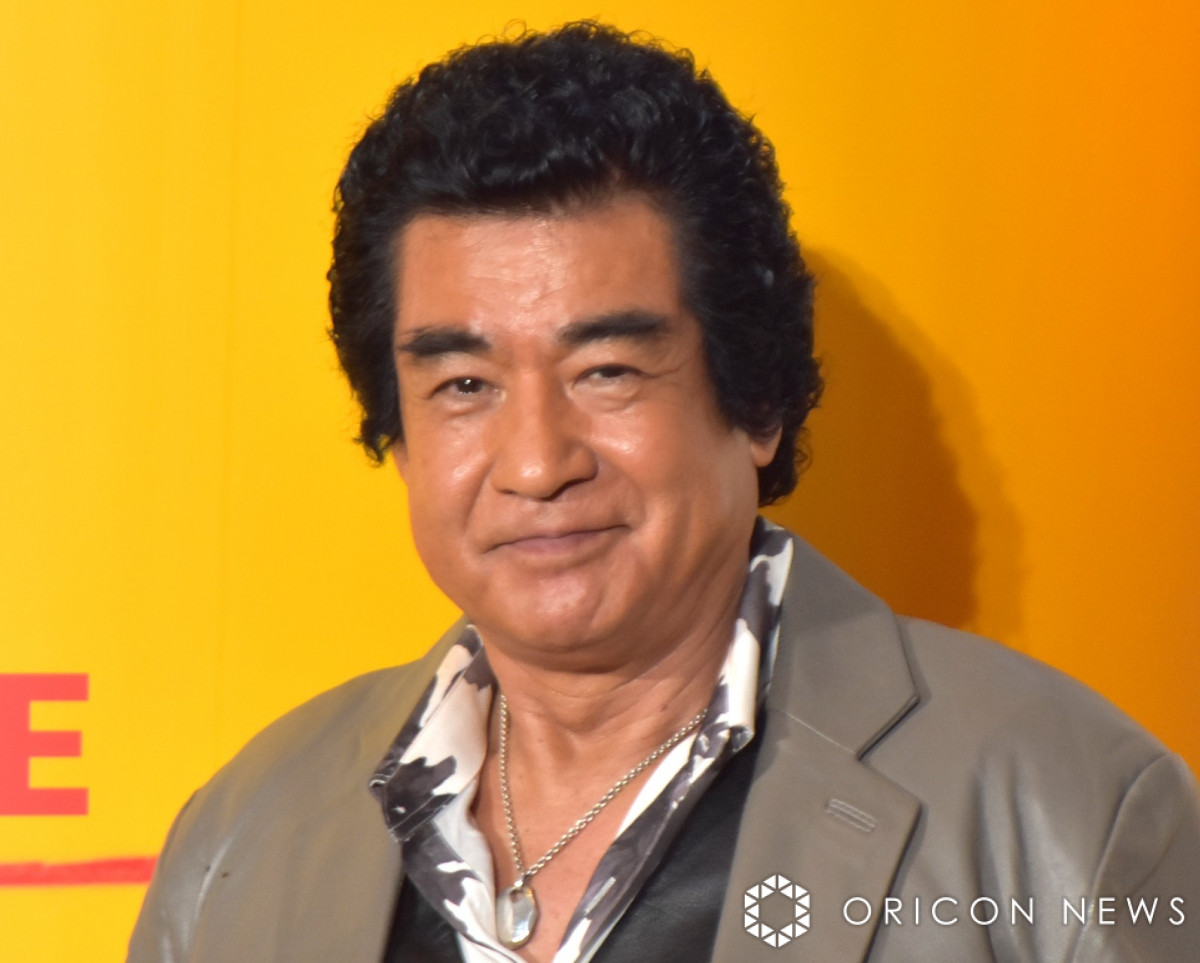 藤岡弘、息子＆娘たちの“大集合”ショットが話題「美人三姉妹」「いつもながら 素敵な家族！」　5人でイベント出演